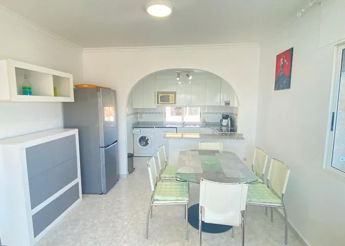 Sea View Apartments, Torrevieja, La Mata *