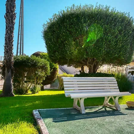 Sea View Apartments, Torrevieja, La Mata Торевьиа