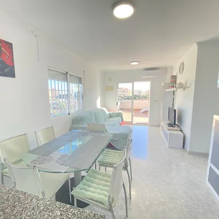 Sea View Apartments, Torrevieja, La Mata * Торевьиа