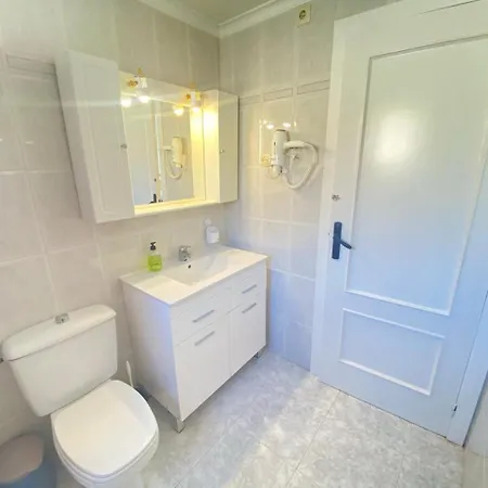 Sea View Apartments, Torrevieja, La Mata * Торевьиа