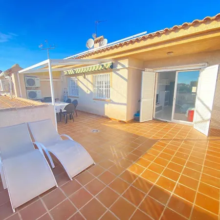 Sea View Apartments, Torrevieja, La Mata Торевьиа